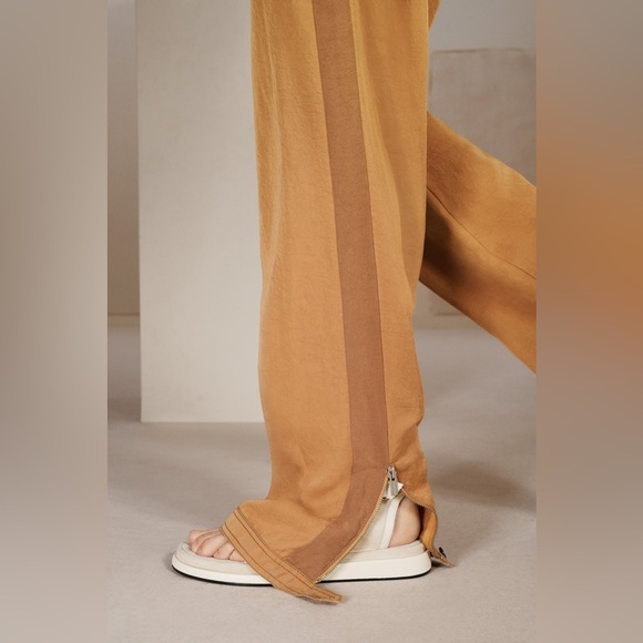 Zara Jumpsuit Special Edition Size S - Picture 11 of 12